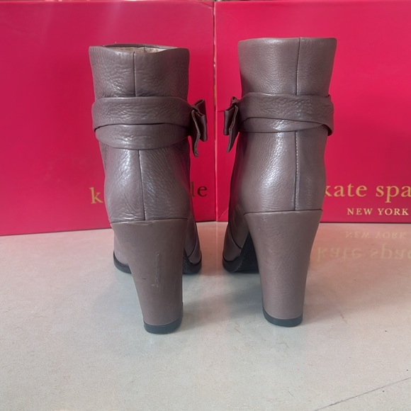 Kate Spade Mannie Bow Leather Ankle Boots - Picture 5 of 7